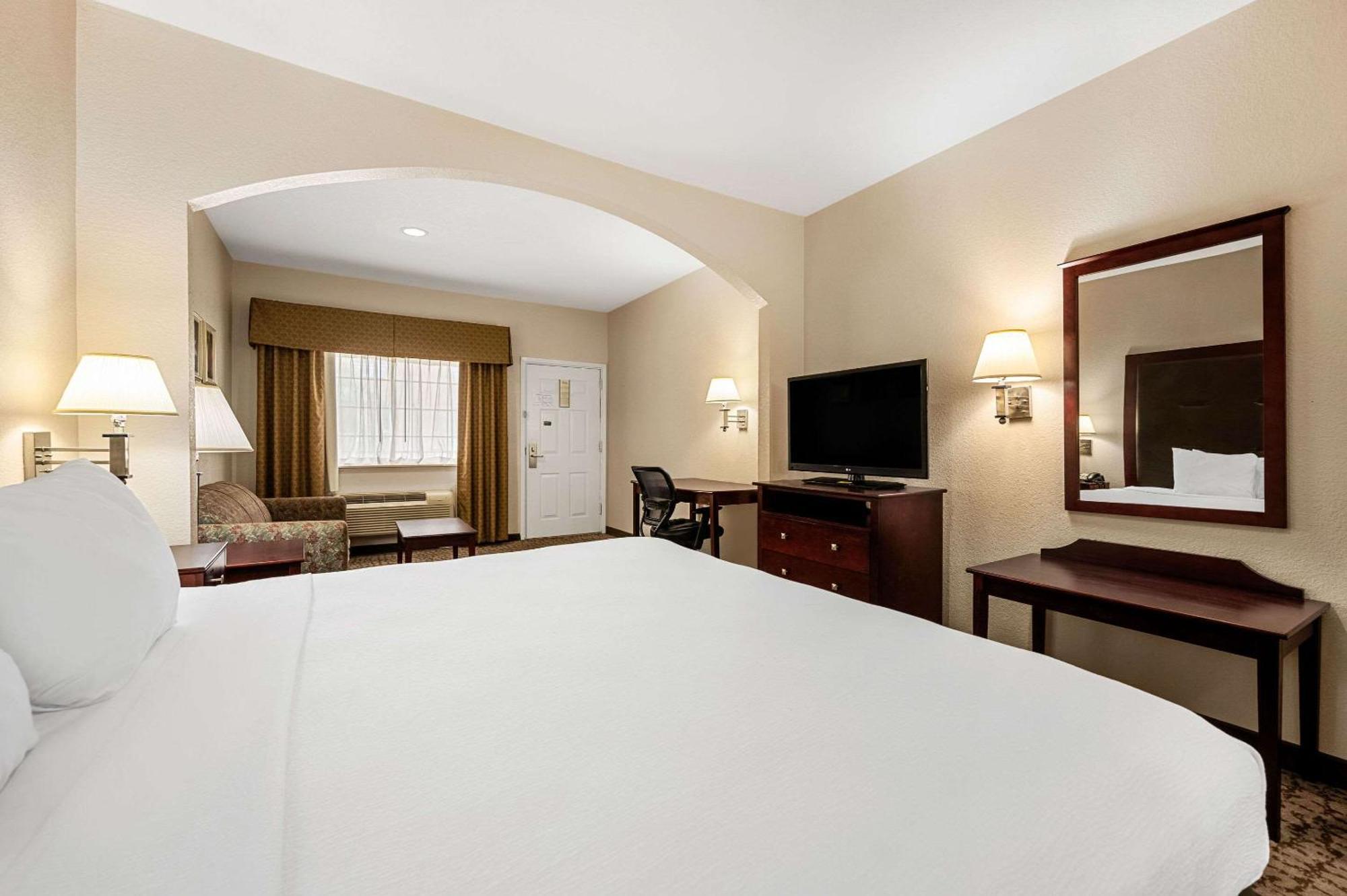 Quality Inn & Suites Cypress Eksteriør bilde